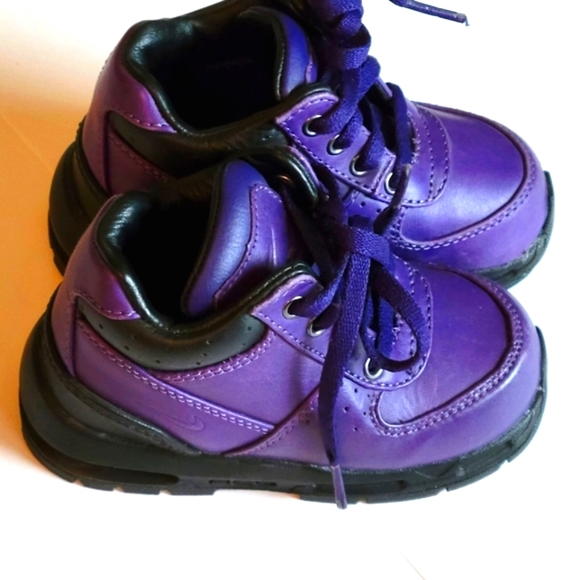 Nike Air Max ACG Goadome Kids Boots Shoes Size 7C Purple Black - Picture 3 of 14